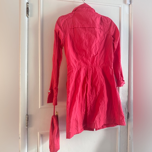 Gorgeous Cole Haan Coral Spring Jacket with Pouch for Storage *brand new!!!* - Picture 6 of 6